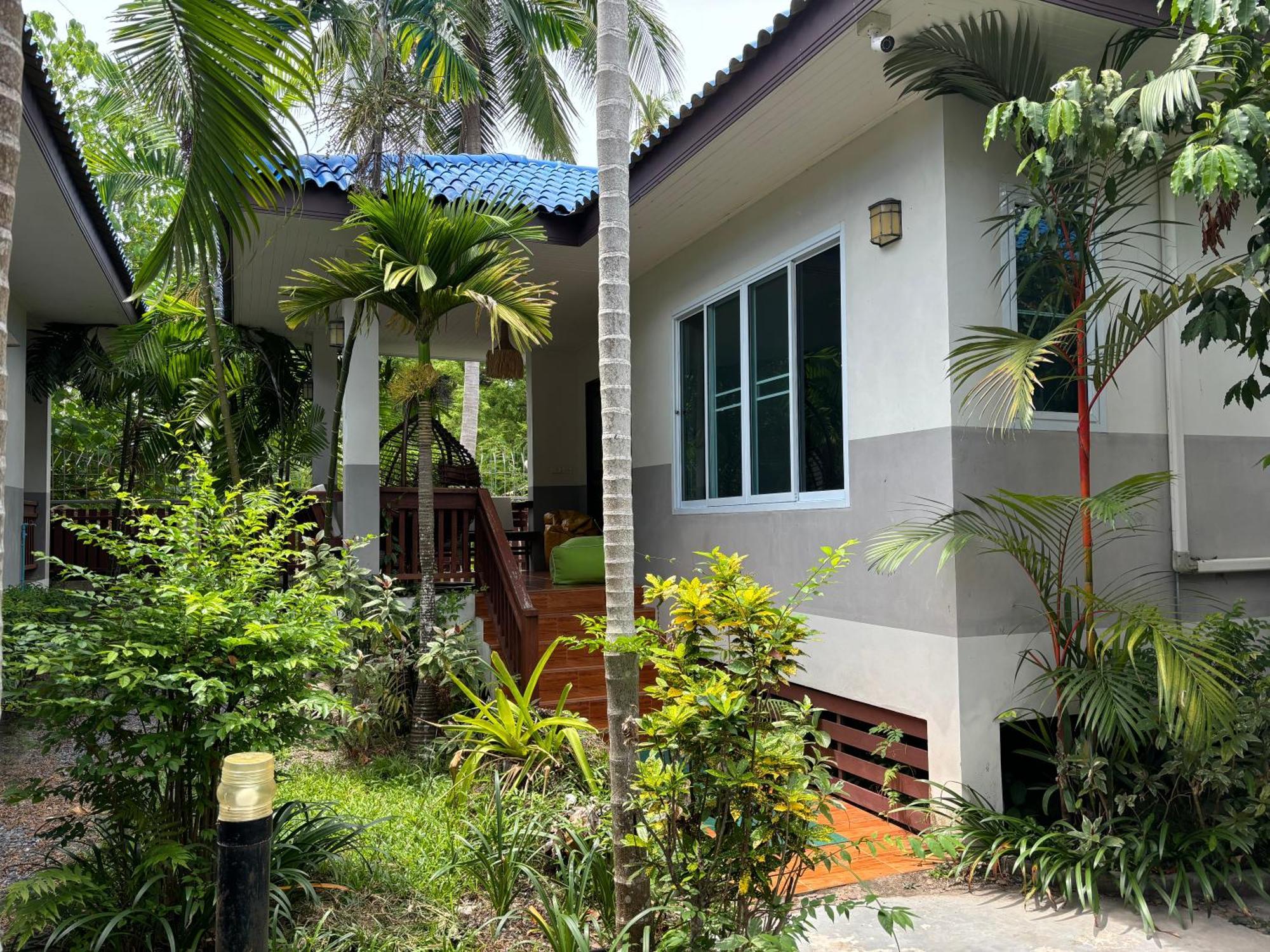 Shanti Samui Resort Laem Sor Exterior foto